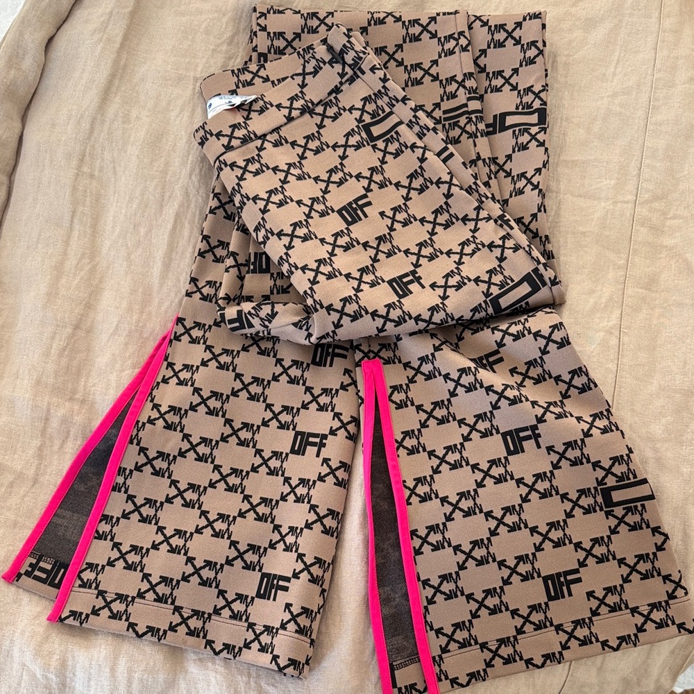 OFF-WHITE logo print Flare bottom pants XS